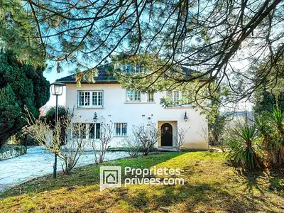 Maison, 370 m²