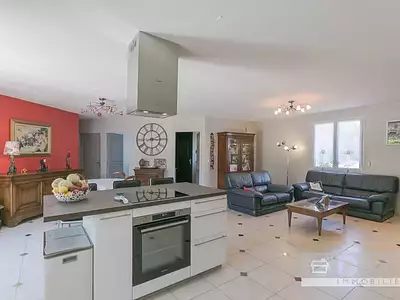 Maison, 136 m²