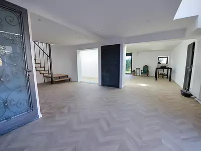 Maison, 165 m²