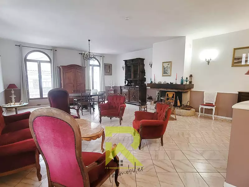 Maison, 194 m²