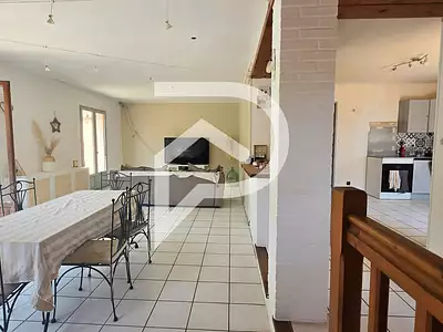 Maison, 160 m²