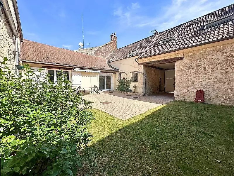 Maison, 160 m²