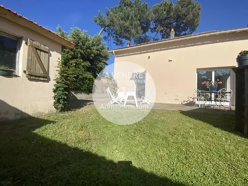 Maison, 148 m²
