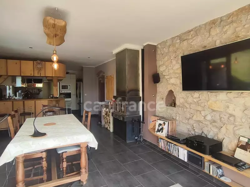 Maison, 290 m²