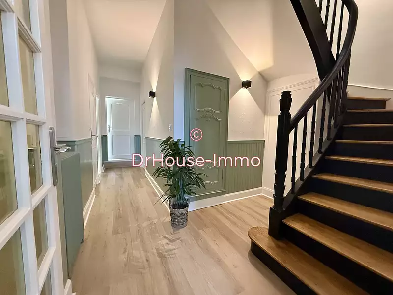 Maison, 183 m²
