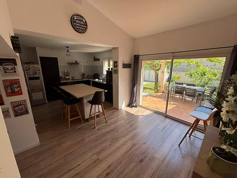 Maison, 117 m²