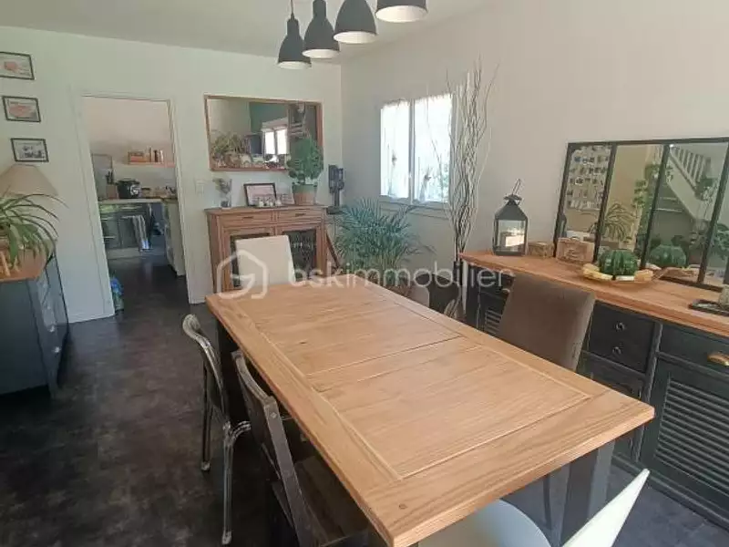 Maison, 140 m²