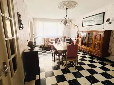 Maison, 145 m²