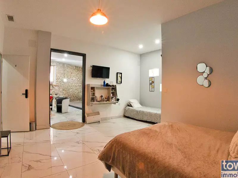 Maison, 343 m²