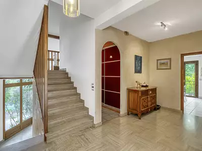 Maison, 240 m²