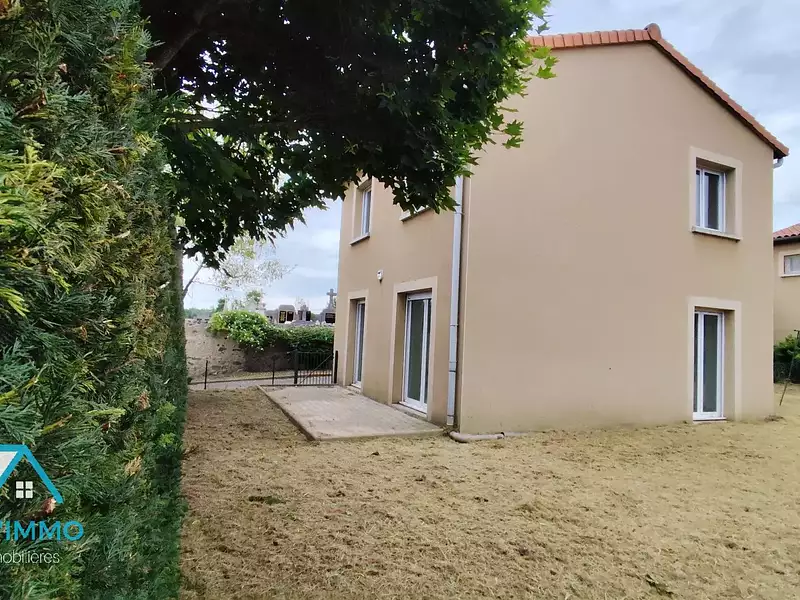 Maison, 77 m²