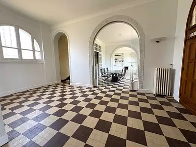 Maison, 325 m²