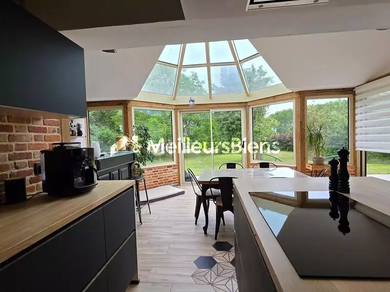 Maison, 203 m²