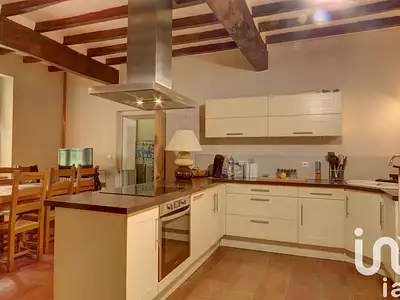 Maison, 192 m²