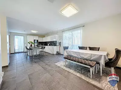 Maison, 178 m²