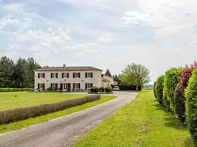 Maison, 287 m²