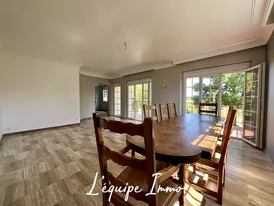 Maison, 190 m²