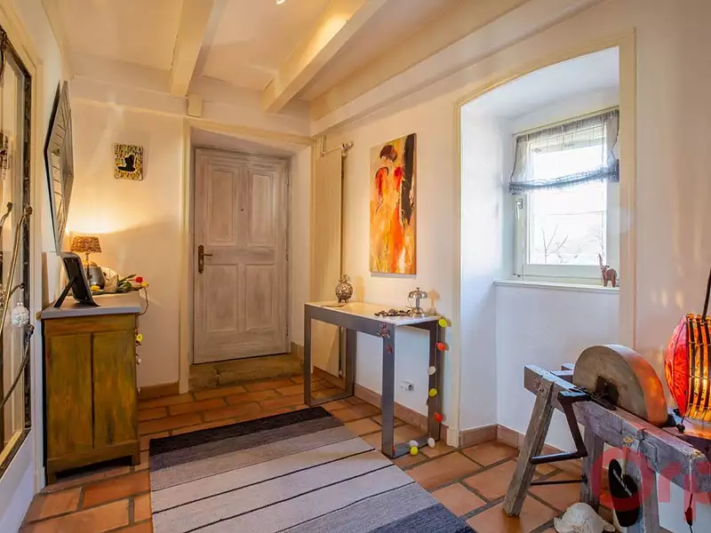 Maison, 243 m²