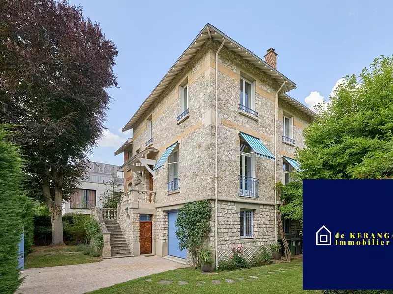 Maison, 262 m²