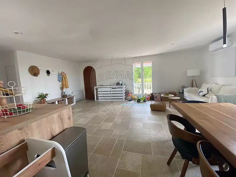 Maison, 150 m²