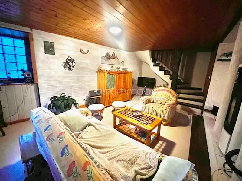 Maison, 114 m²