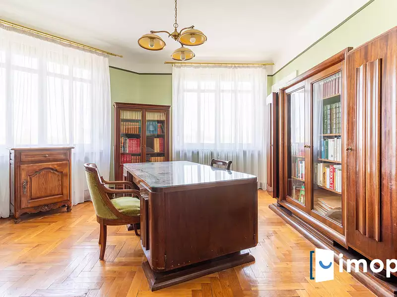 Appartement, 195 m²