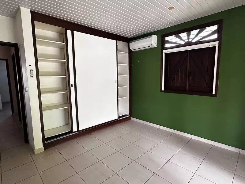 Maison, 115 m²