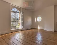 Maison, 370 m²