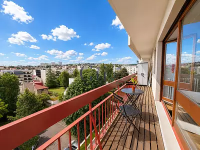 210 000 € 6 284 €/m² Appartement • 33,42 m² • 1 pièce Clamart (92140)
