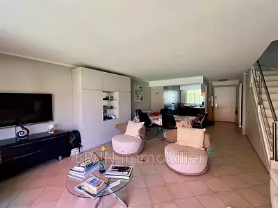 Maison, 75 m²