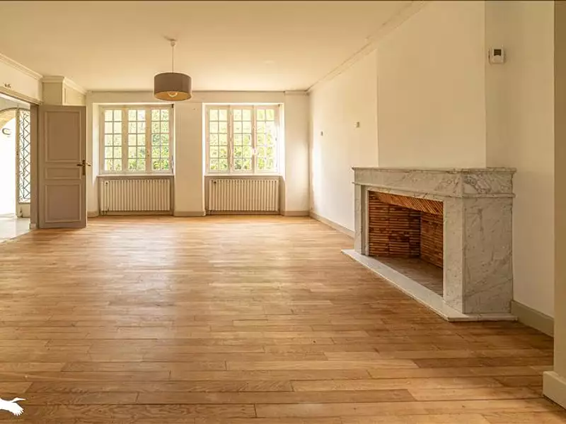 Maison, 215 m²