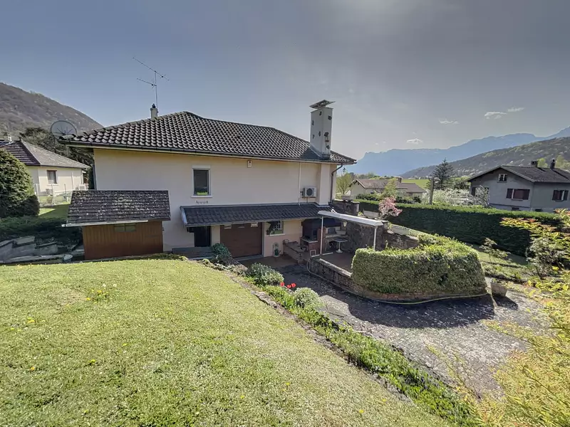 Maison, 200 m²