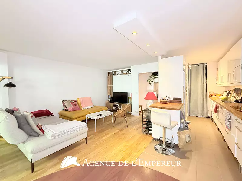 Divers, 73 m²