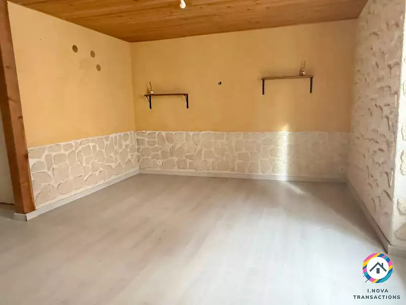 Maison, 75 m²