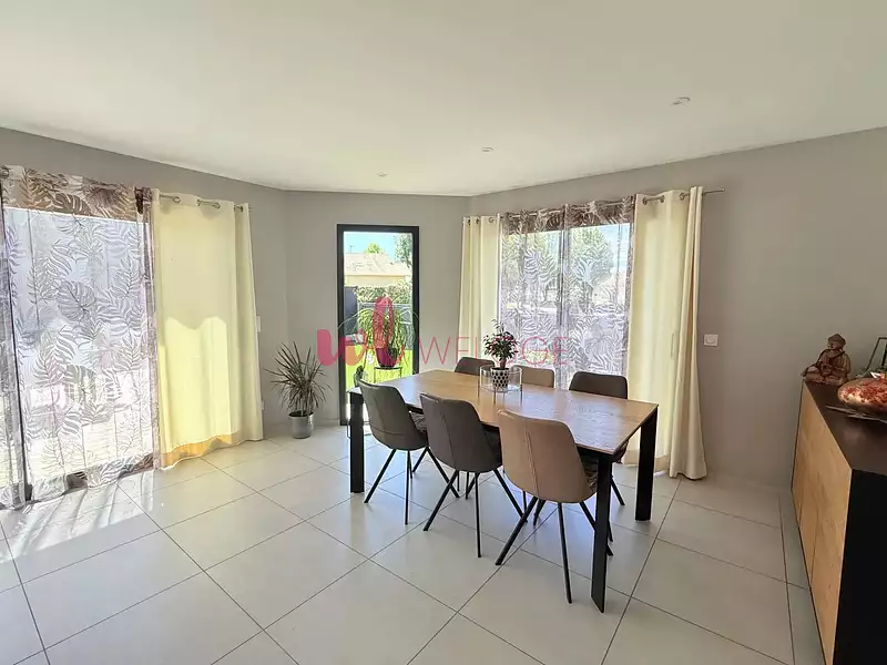 Maison, 111 m²