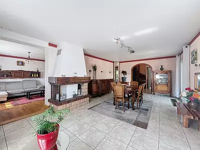 Maison, 211 m²