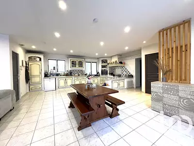 Maison, 102 m²