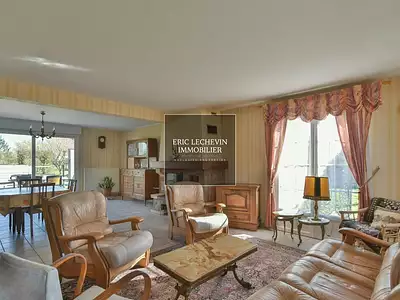 Maison, 170 m²