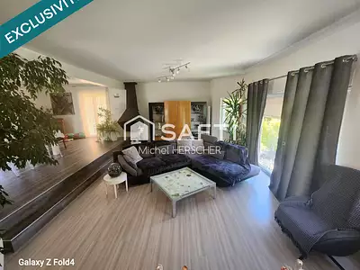 Maison, 244 m²