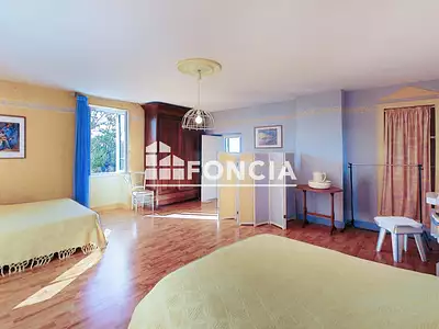Maison, 250 m²