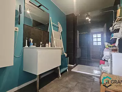 Maison, 166 m²