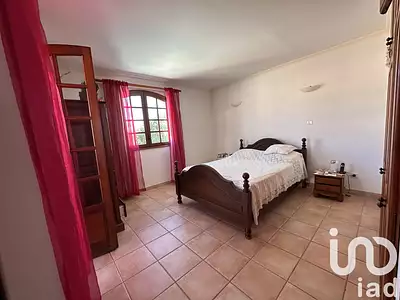 Maison, 276 m²