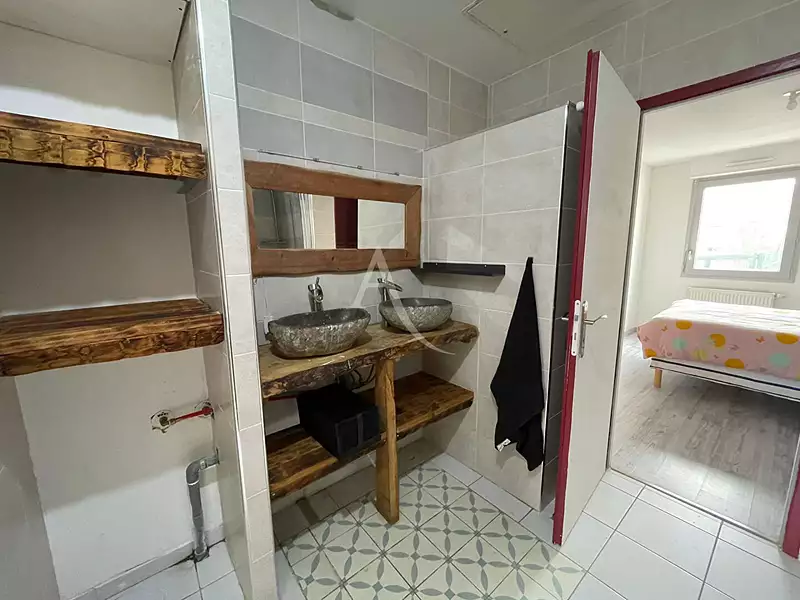 Maison, 99 m²