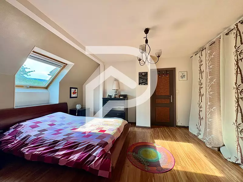Maison, 180 m²