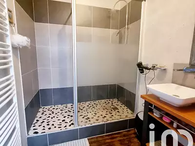 Maison, 235 m²