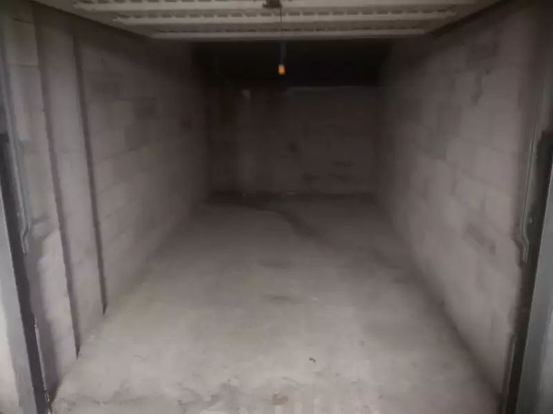 Parking, 12 m²