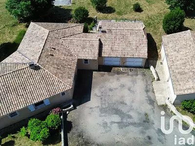 Maison, 144 m²
