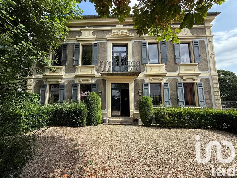 Maison, 390 m²