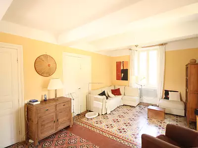Maison, 196 m²
