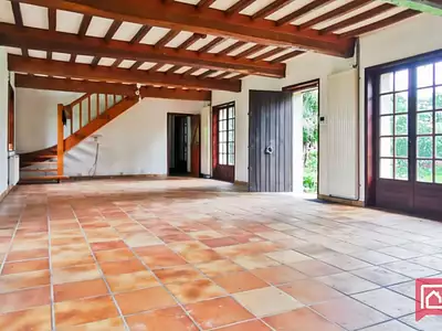 Maison, 216 m²